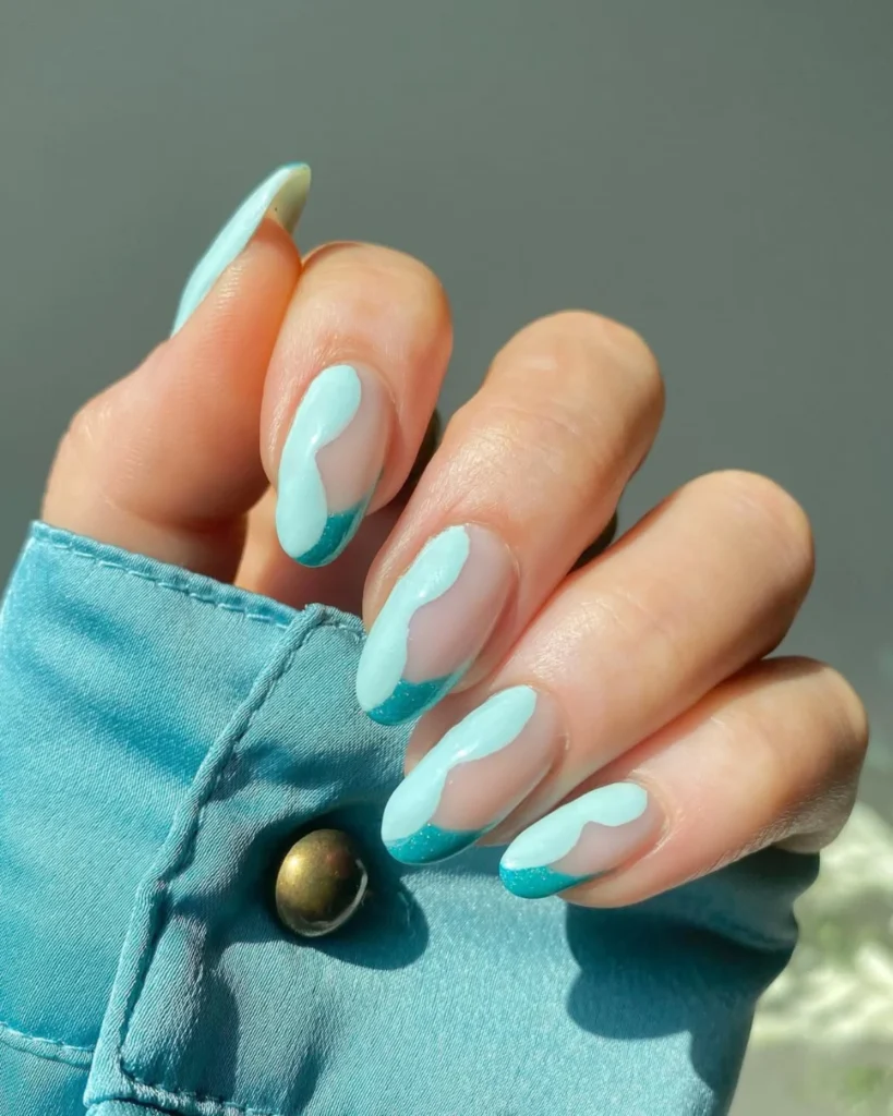 Blue wave nail design. aquamarine nail designs